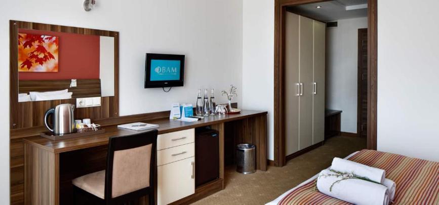 Obam Termal Resort Hotel Ve Spa Sindirgi Exterior photo